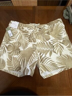 Men’s Goodfellow Tropical Print Swim Trunks. NWT. Size 3XL